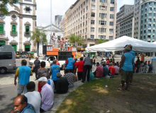 No Recife, movimentos realizam ato público em defesa da previdência social