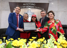 Sessão solene homenageia os 40 anos da CUT, celebra história de lutas e conquistas