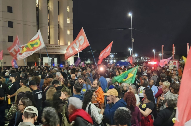 População do Rio, Recife e Curitiba foi às ruas defender a taxação dos bilionários