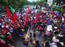 Recife: trabalhadores e trabalhadoras protestam no 1º de maio